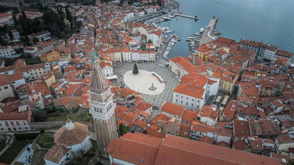 Piran (16 m)